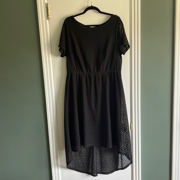 Dress size x - Picture 1 of 3